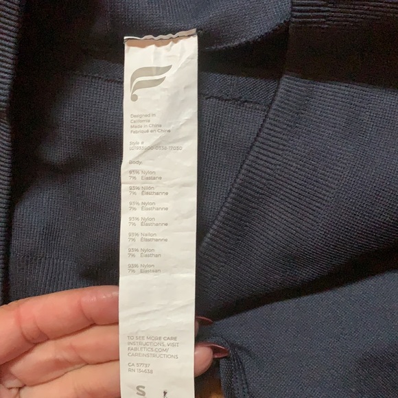 Fabletics leggings. - Picture 3 of 3